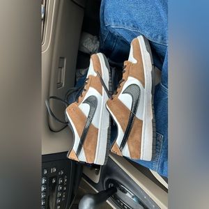 Nike sb dunk low . White black trail end brown size 9.5